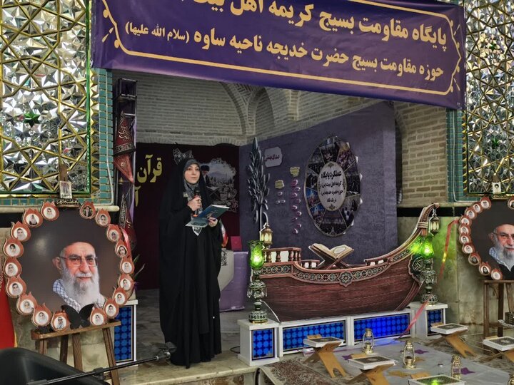 تصاویر/ برپایی نمایشگاه اسوه با حضور امام جمعه شهرستان ساوه