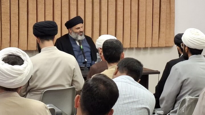 بازدید مدیر حوزه علمیه استان یزد از مرکز تخصصی