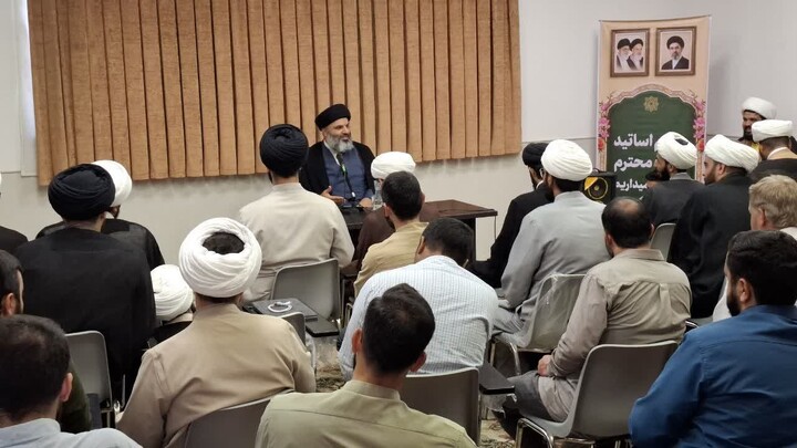 بازدید مدیر حوزه علمیه استان یزد از مرکز تخصصی