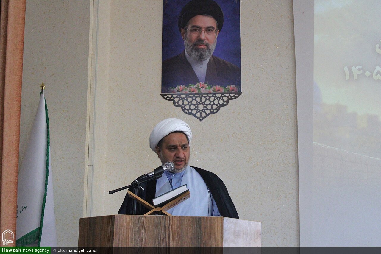 تأکید بر ارتقای کیفیت نماز و فعالیت‌های تربیتی مبلغان طرح امین در گردهمایی مبلغان طرح امین شهرستان کرمان