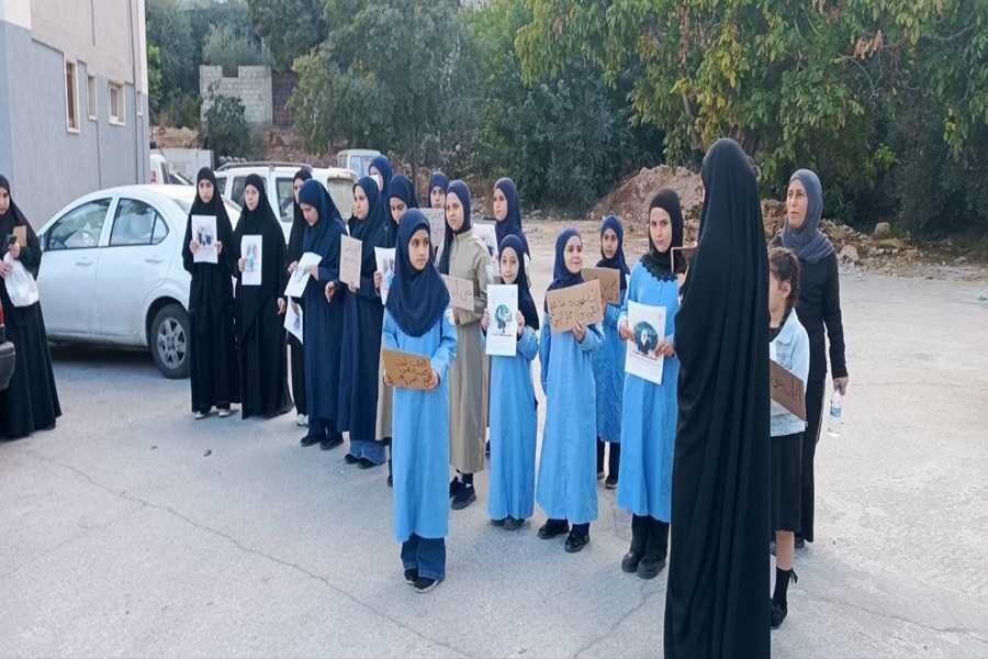 كشافة الإمام المهدي في الهرمل تنظم وقفة تضامنية مع المحجبات في أذربيجان