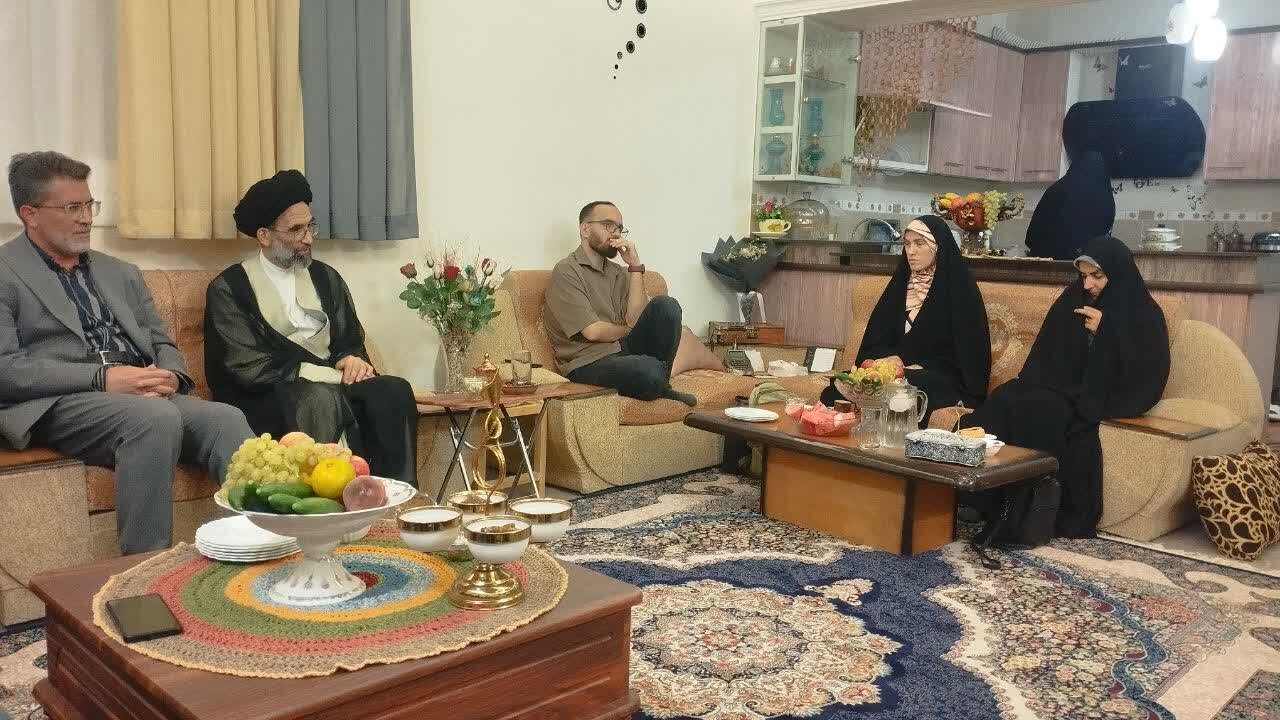 بانوی تازه‌مسلمان آلبانیایی می‌تواند منادی اسلام ناب و زمینه‌ساز ظهور در کشورش باشد