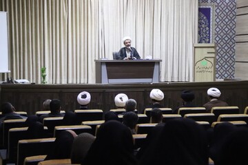 تصاویر/ همایش خانواده مهدوی در مدرسه علمیه شهید امام خامنه ای ارومیه