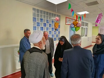 تصاویر/ بازدید نماینده ولی‌فقیه در استان مرکزی از مدرسه اوتیسم حضرت قائم(عج)
