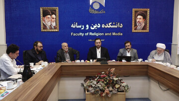 حکمرانی فضای مجازی، از مهاجرت کاربران به داخل آغاز می‌شود
