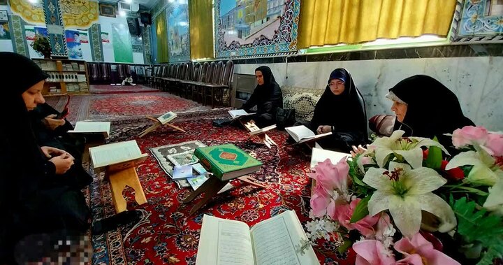 تصاویر/ طلاب جدیدالورود مدرسه فاطمیه مهدیشهر به زیارت امامزاده قاسم بن موسی فرزند امام کاظم علیه السلام