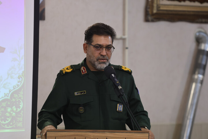 تصاویر / رونمایی از پوستر الونددخت