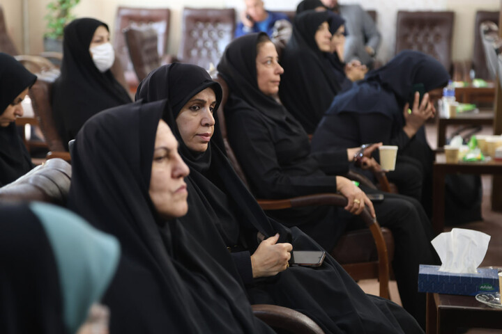 تصاویر / دیدار مدیرکل ورزش جوانان استان همدان با نماینده ولی فقیه در استان