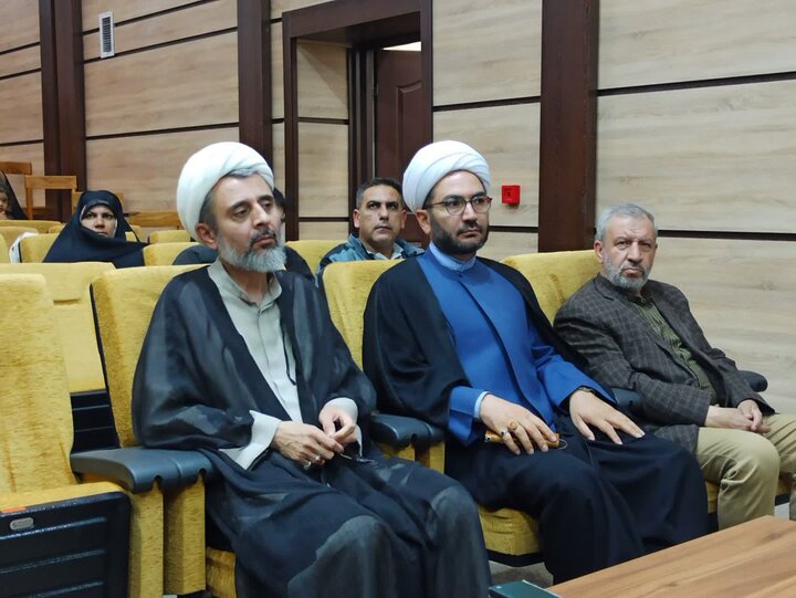 تصاویر/ همایش خانواده مهدوی در مدرسه علمیه شهید امام خامنه ای ارومیه