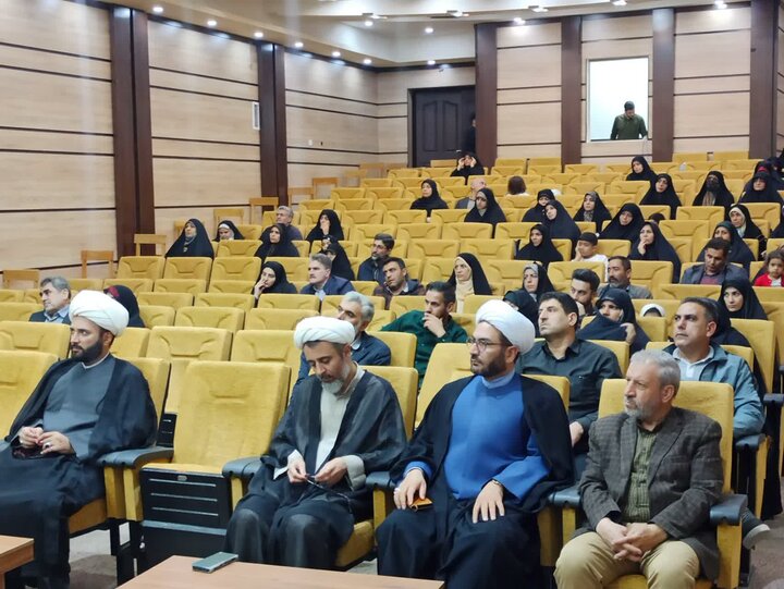 تصاویر/ همایش خانواده مهدوی در مدرسه علمیه شهید امام خامنه ای ارومیه