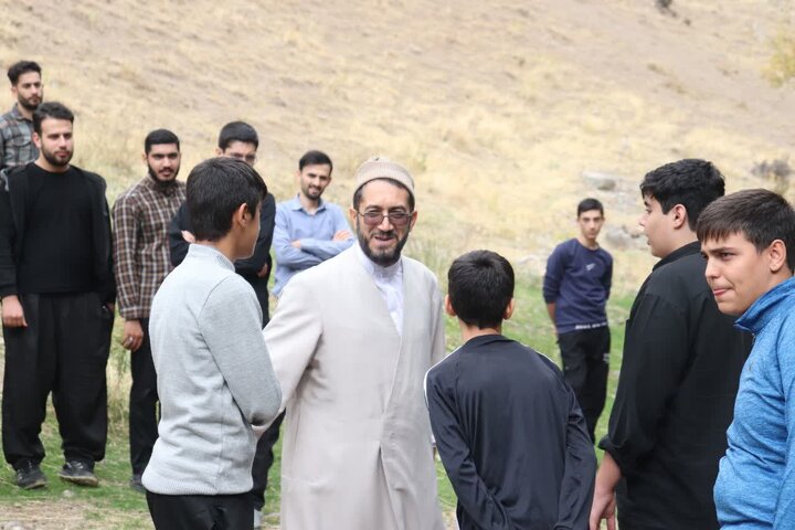 تصاویر/ اردوی یک روزه اساتید و طلاب مدرسه علمیه شهید امام خامنه ای ارومیه