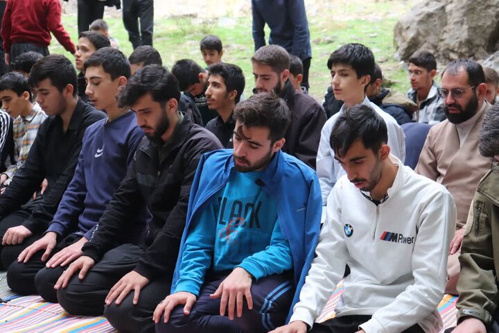تصاویر/ اردوی یک روزه اساتید و طلاب مدرسه علمیه شهید امام خامنه ای ارومیه