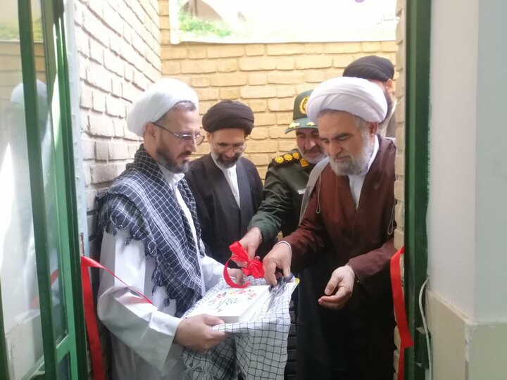 تصاویر/جلسه قرارگاه شهرستانی مسجد با حضور نماینده ولی فقیه در کاشان