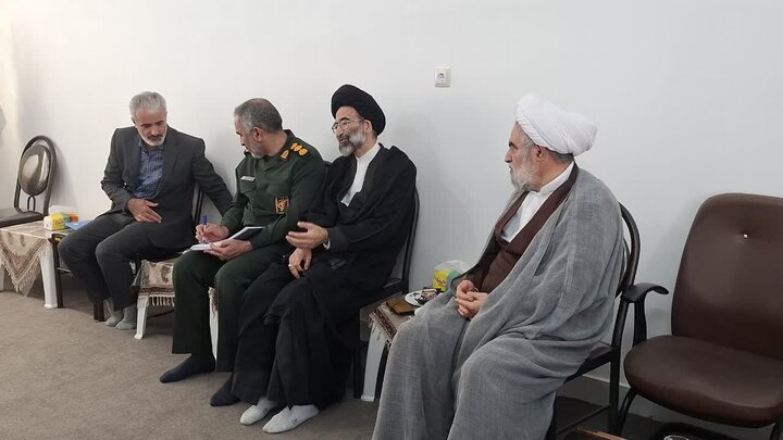 تصاویر/جلسه قرارگاه شهرستانی مسجد با حضور نماینده ولی فقیه در کاشان
