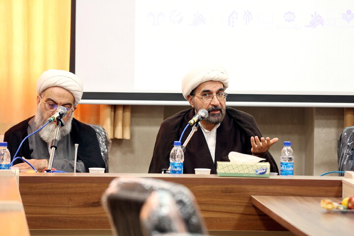 تصاویر/ اندیشه‌های کلامی و فلسفی شهید آیت‌الله محمدباقر صدر