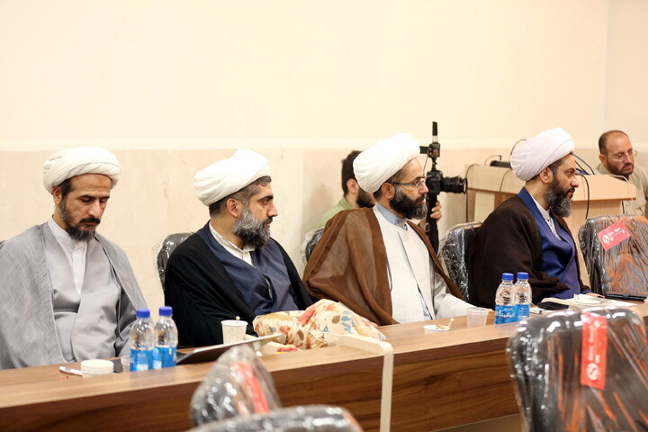 تصاویر/ اندیشه‌های کلامی و فلسفی شهید آیت‌الله محمدباقر صدر