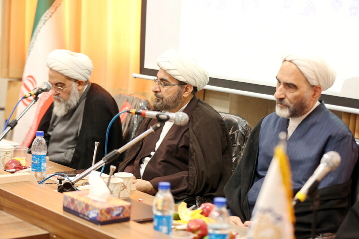 تصاویر/ اندیشه‌های کلامی و فلسفی شهید آیت‌الله محمدباقر صدر