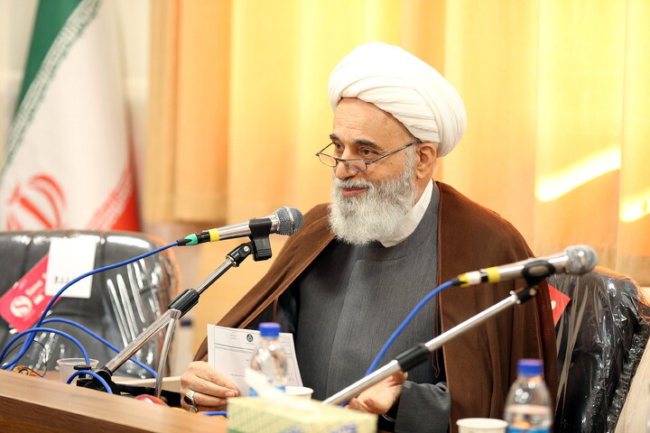تصاویر/ اندیشه‌های کلامی و فلسفی شهید آیت‌الله محمدباقر صدر