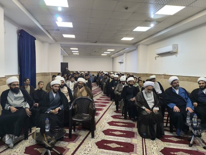 تصاویر/دیدار مدیر حوزه علمیه خوزستان با طلاب مدرسه علمیه الغدیر اهواز
