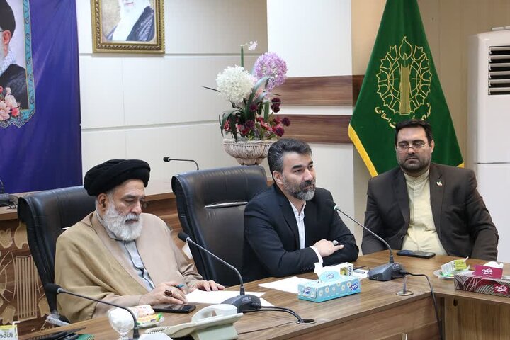 تصاویر/ برگزاری جلسه ستاد بزرگداشت یوم‌الله ۱۳ آبان در ورامین