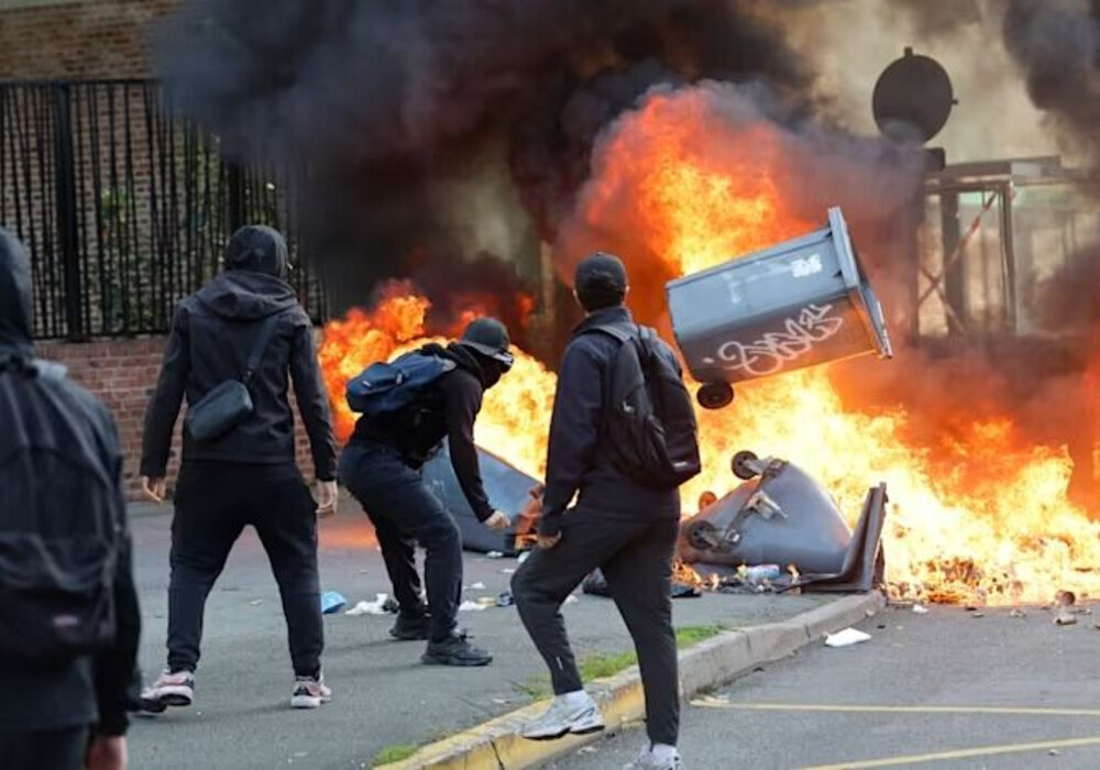 France on the Brink: Will the May 1968 Nightmare and Government Collapse Repeat?