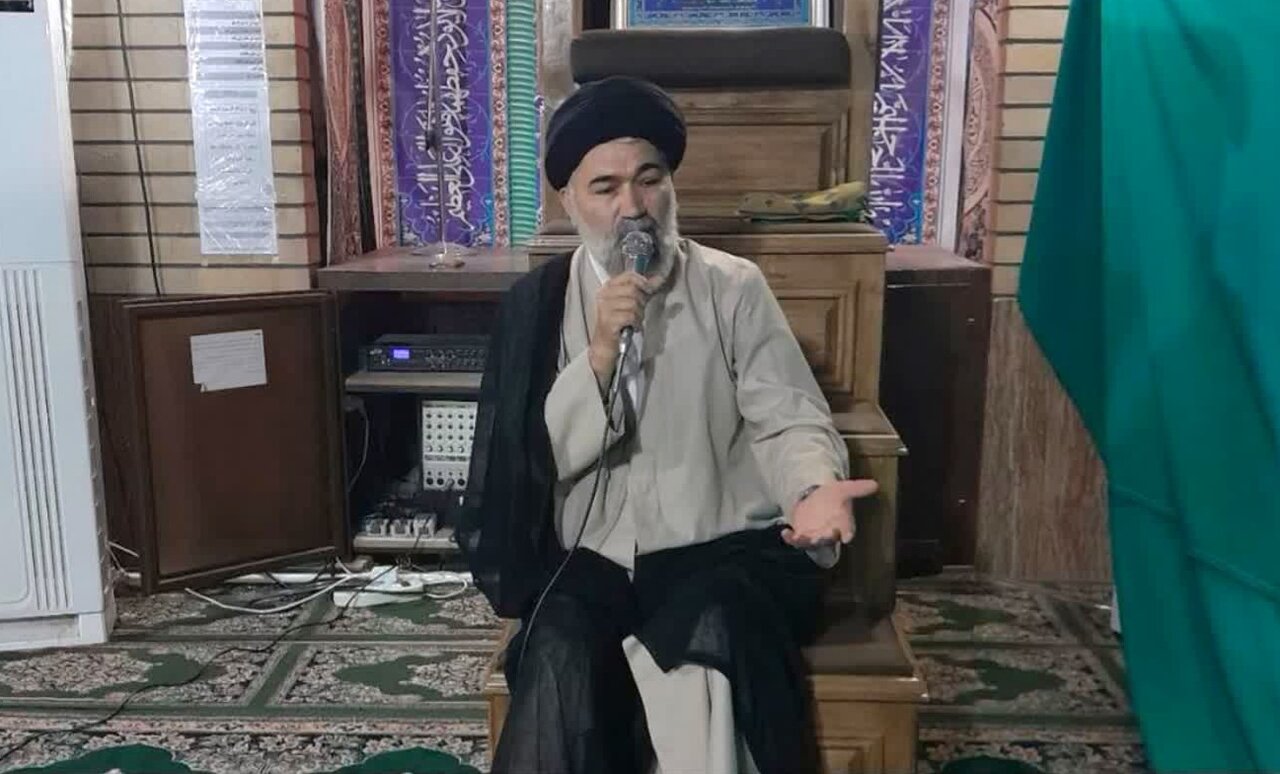 حضرت زینب(س) الگوی ماندگار جهاد تبیین و مقابله با تحریف است