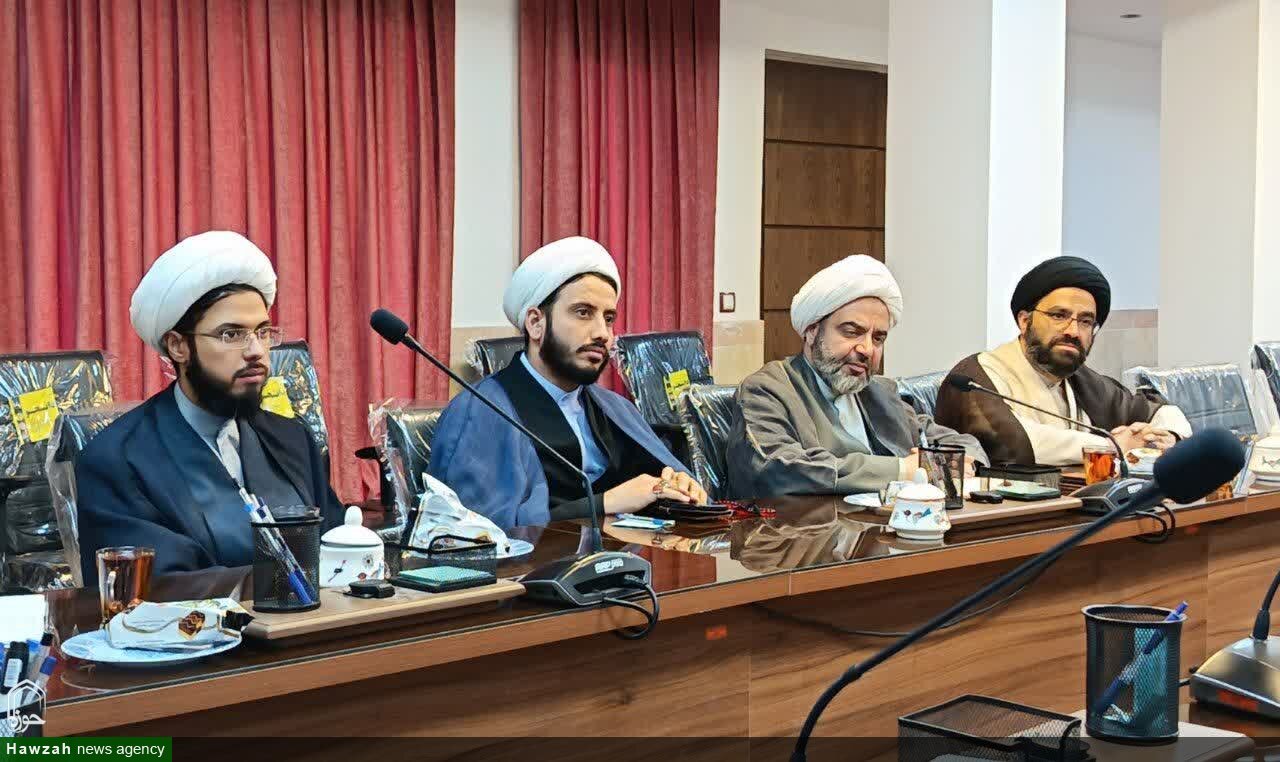 نشست هماهنگی معاون منابع انسانی و پشتیبانی حوزه علمیه استان و معاونان اجرایی مدارس علمیه شهرستان یزد