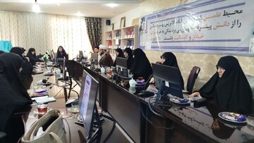 دوفصلنامه «مطالعات تطبیقی کودک و نوجوان» در حوزه علمیه خراسان رونمایی شد