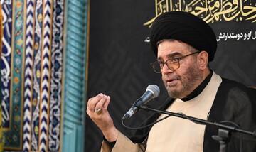 فاطمیه مکتب بصیرت و دفاع از ولایت است