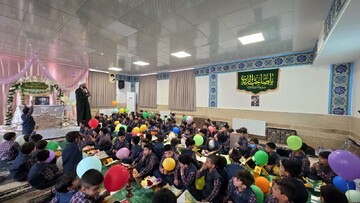 تصاویر/ برگزاری جشن قرآن دانش‌آموزان ابتدایی با همکاری مدرسه علمیه نرجسیه سیرجان