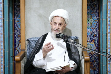 تصاویر/ درس اخلاق هفتگی آیت الله العظمی سبحانی