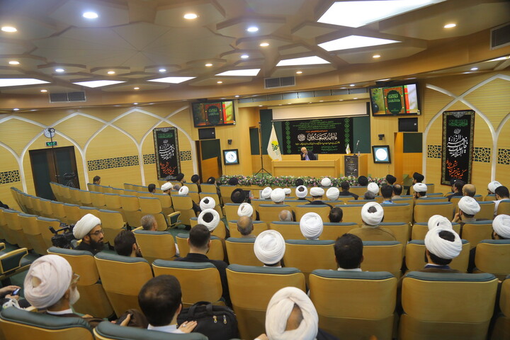 تصاویر / همایش «فاطمیه برترین تندیس دفاع از امامت»