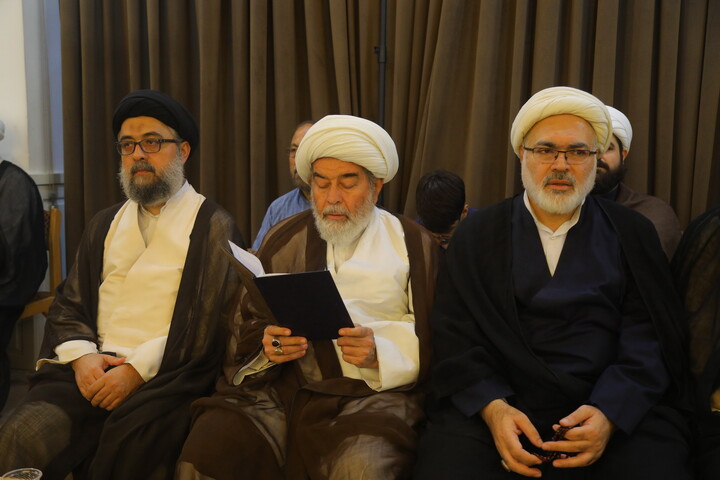 تصاویر / مراسم چهلمین روز ارتحال آیت الله غیب غلامی