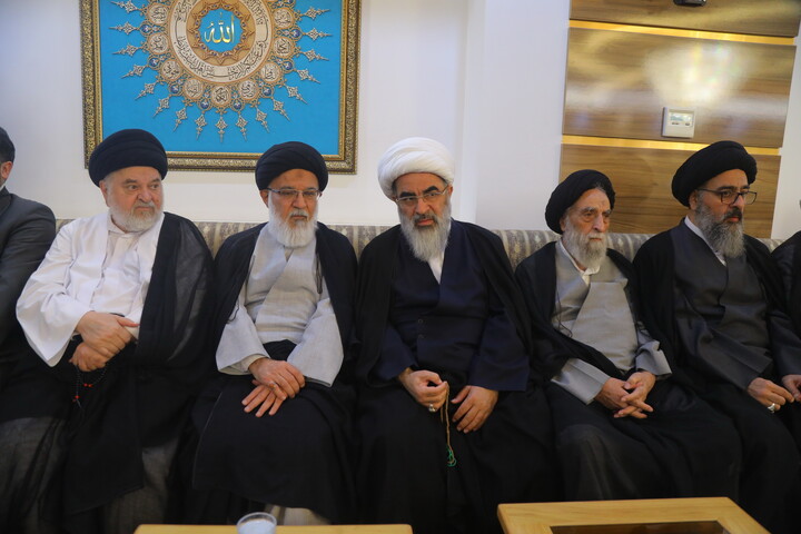 تصاویر / مراسم چهلمین روز ارتحال آیت الله غیب غلامی