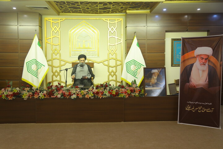 تصاویر / مراسم چهلمین روز ارتحال آیت الله غیب غلامی