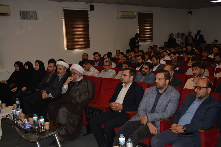 تصاویر/ آیین آغاز سال تحصیلی دانشگاه بین‌المللی اهل‌بیت(ع) و گرامیداشت رهبر شهید