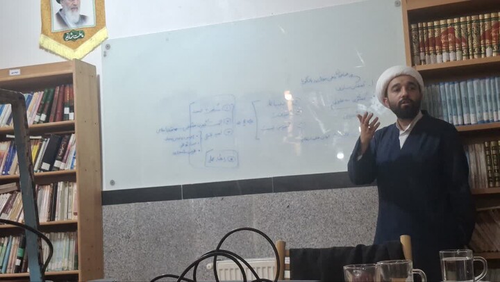 تصاویر / برگزاری دوره «بیّنات» در اسدآباد