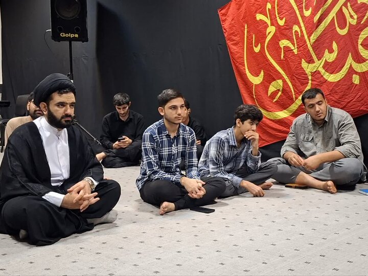 تصاویر/ سوگواری شهادت حضرت فاطمه (س) مدرسه علمیه المّهدی(عج) آران و بیدگل