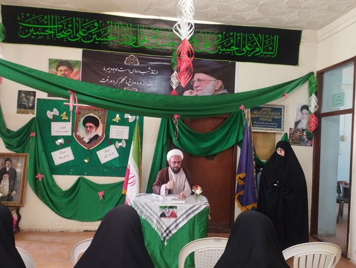 تصاویر/ مراسم جشن ولادت حضرت زینب (س) در مدرسه علمیه فاطمیه بردسیر