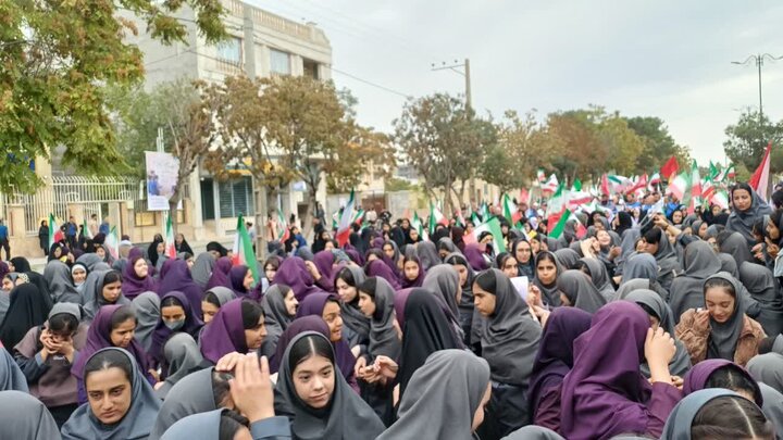 تصاویر/برگزاری باشکوه رزمایش بزرگ جان‌فدایان شهرستان زرندیه
