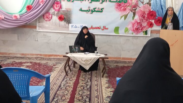 تصاویر/ مراسم جشن ولادت حضرت زینب (س) در مدرسه علمیه فاطمه الزهرا(س) کشکوئیه