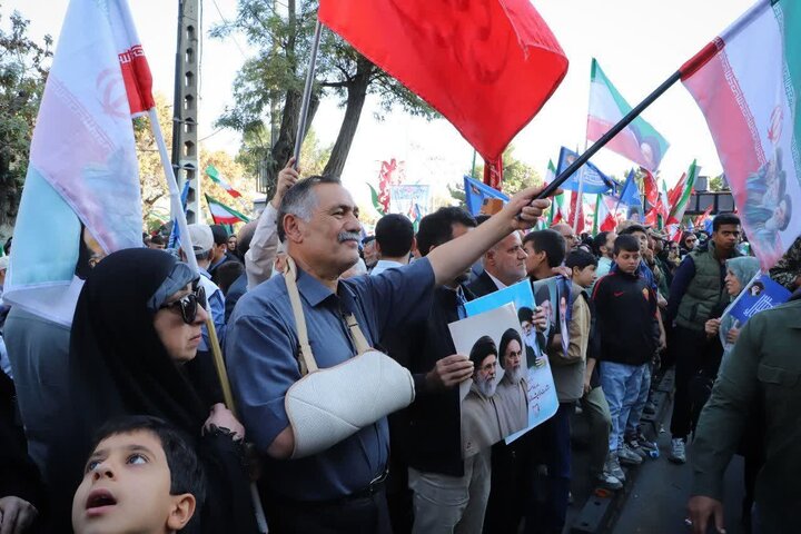 تصاویر/رزمایش سراسری رزمایش ۵۰ هزار نفری جانفدایان ایران در اراک