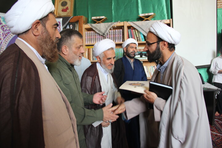 تصاویر / معارفه وتکریم فرمانده جدید بسیج طلاب مدارس علمیه استان قزوین