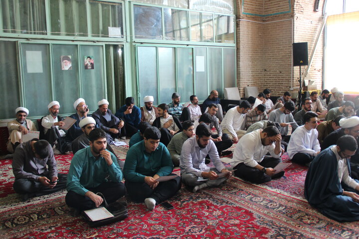 تصاویر / معارفه وتکریم فرمانده جدید بسیج طلاب مدارس علمیه استان قزوین