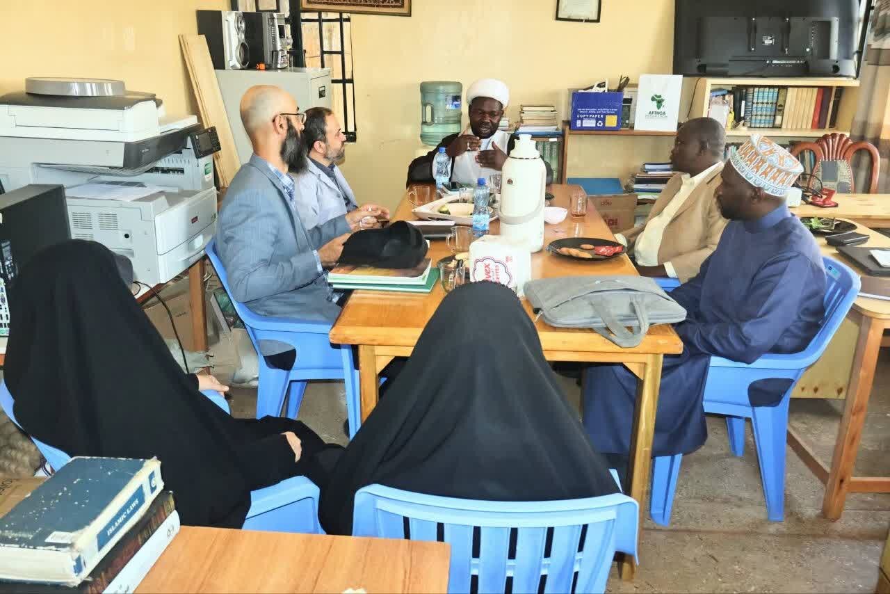 Jumuiya ya Ahlulbayt Kenya Yashirikiana na Kituo cha Utamaduni Iran, Katika Kuandaa Hafla ya Kuzaliwa Bibi Zainab (as)