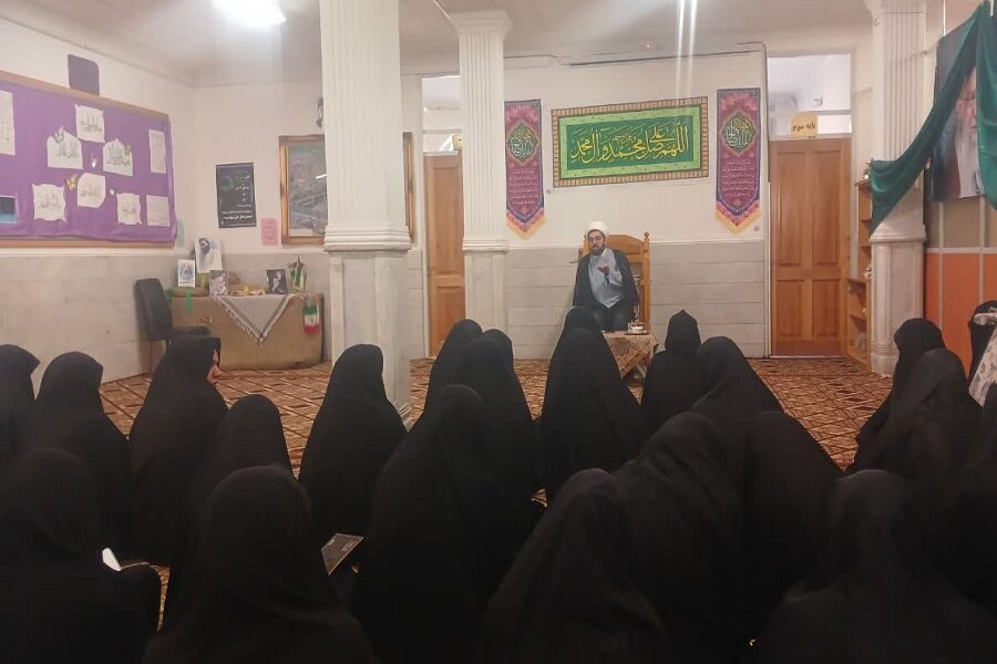 طلاب مدرسه علمیه معصومیه یزد با الزامات اخلاق رسانه‌ای و مدیریت زمان آشنا شدند