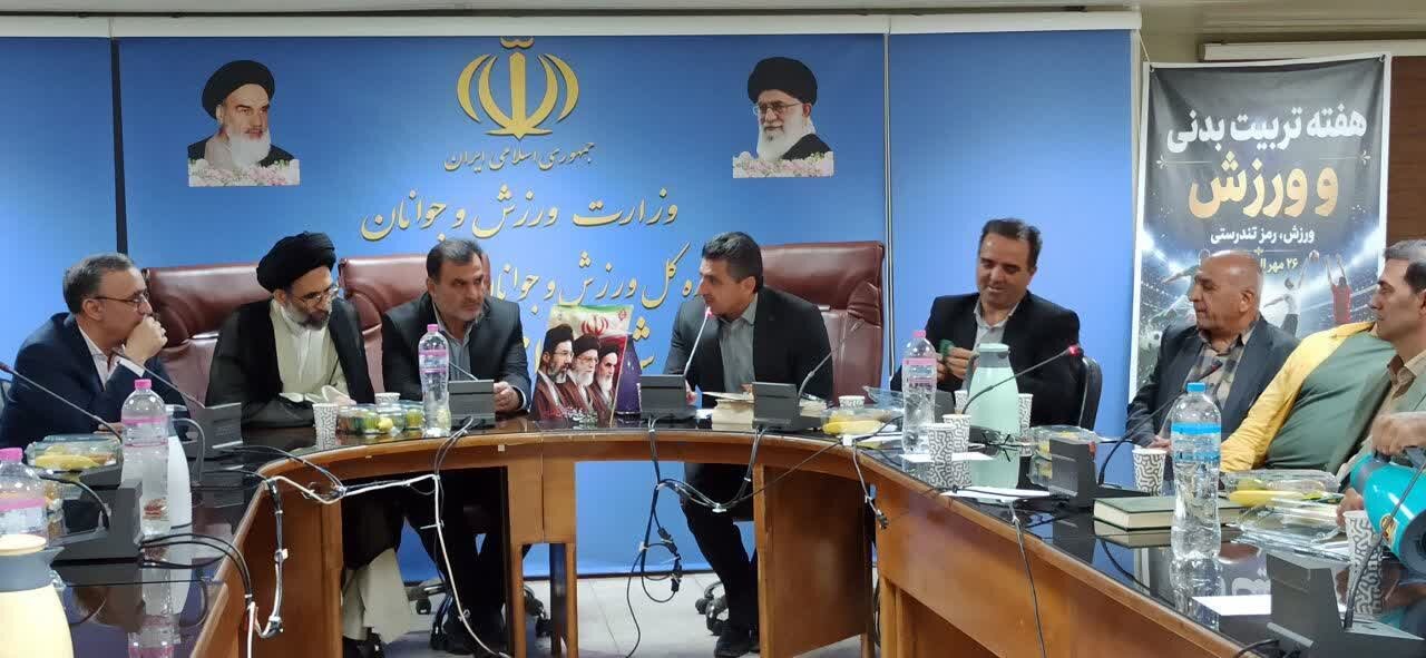 الگوبرداری منش پهلوانی شهید ابراهیم هادی الگوی درجامعه ورزشی+تصاویر