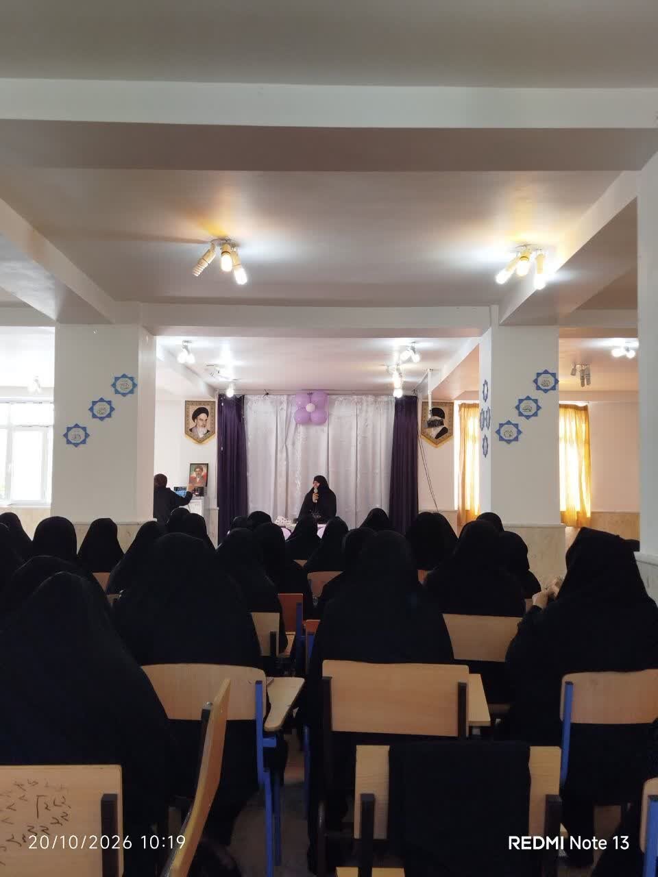 بیداری زن، زمینه‌ساز آگاهی و پویایی جامعه است