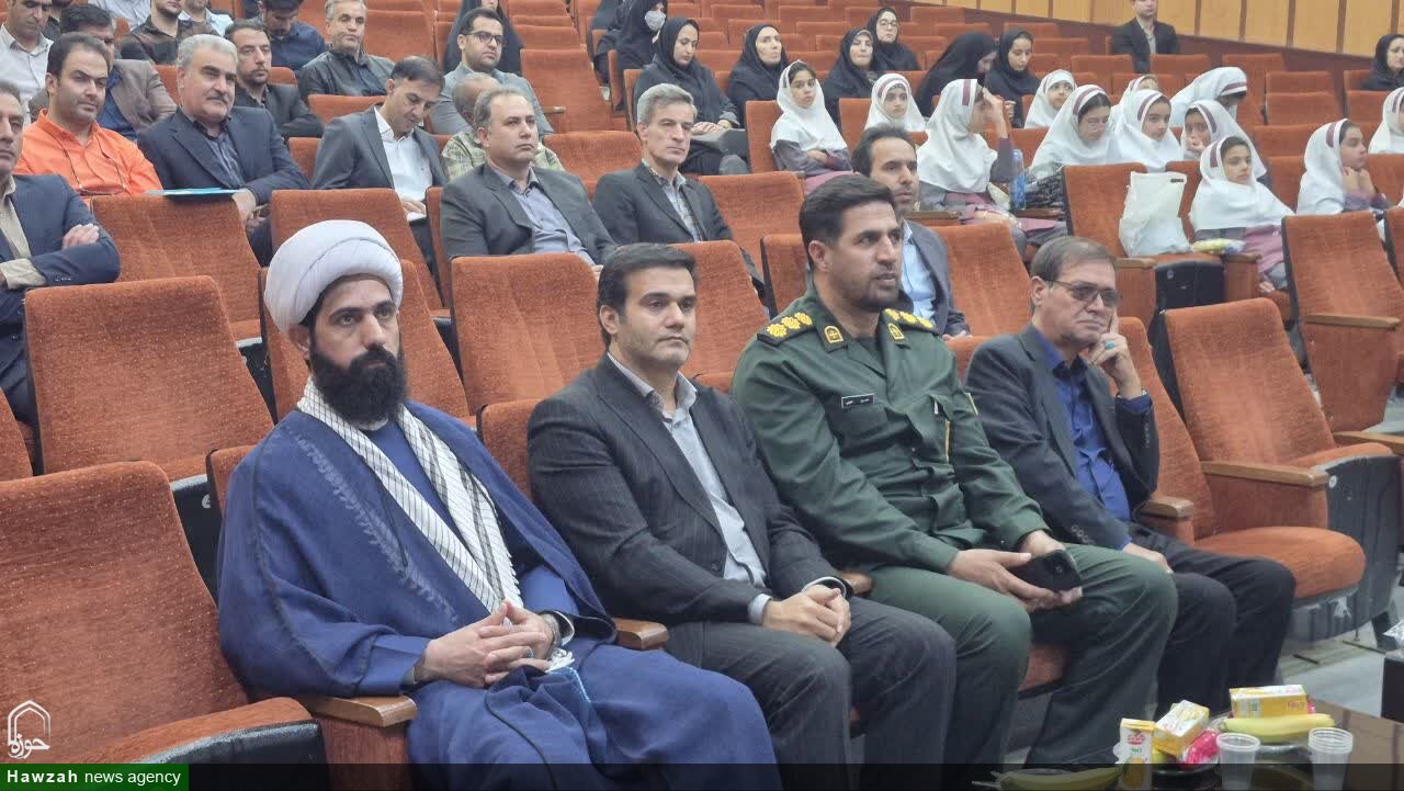مدرسه‌سازی سرمایه‌گذاری برای آینده علمی و تربیتی کشور است
