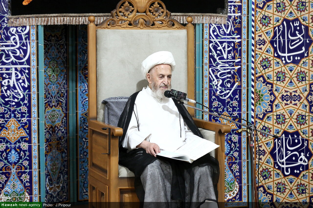 دشمن کی دھمکیوں کے مقابلے میں استقامت، عظمتِ الٰہی کا مظہر ہے